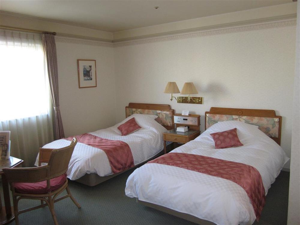 Hotel Merieges Miyazaki Kamer foto